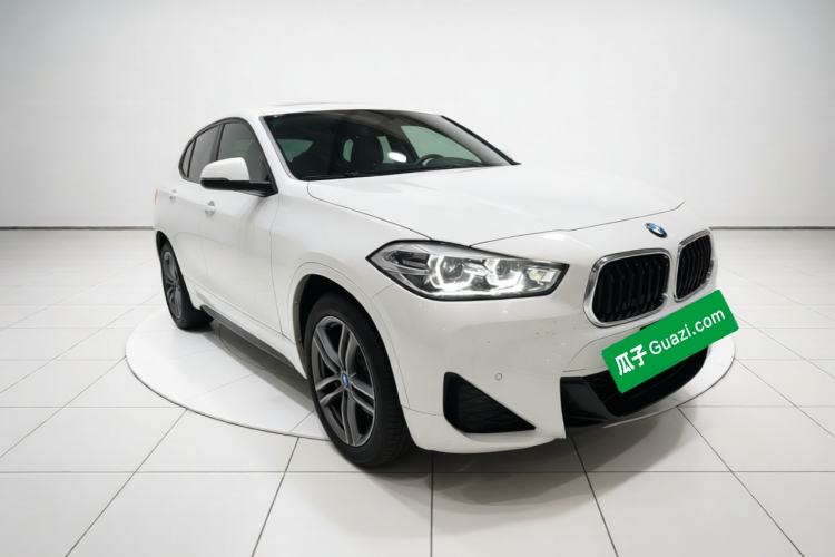 Used BMW X2 2022 sDrive25i M Sport Package Front Right 45 Deg