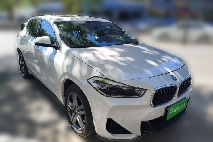 Used BMW X2 2022 sDrive25i M Sport Package Front Right 45 Deg