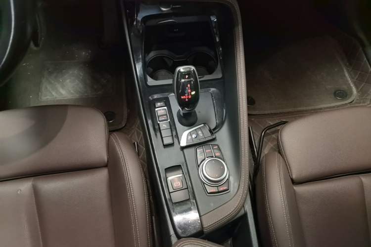 Used BMW X2 2022 sDrive25i M Sport Package Gear Lever