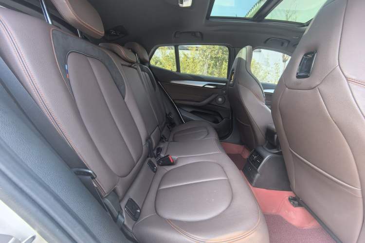 Used BMW X2 2022 sDrive25i Midnight Edition Headliner