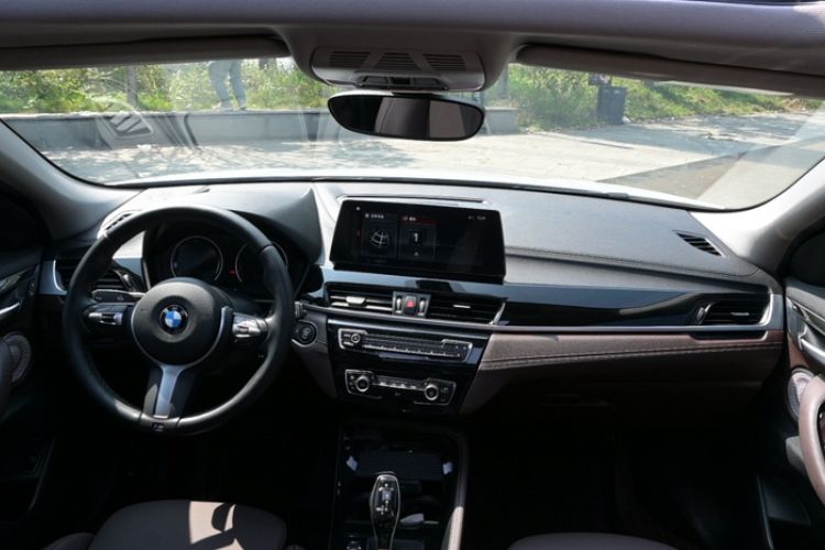 Used BMW X2 2022 sDrive25i M Sport Package Interior 1
