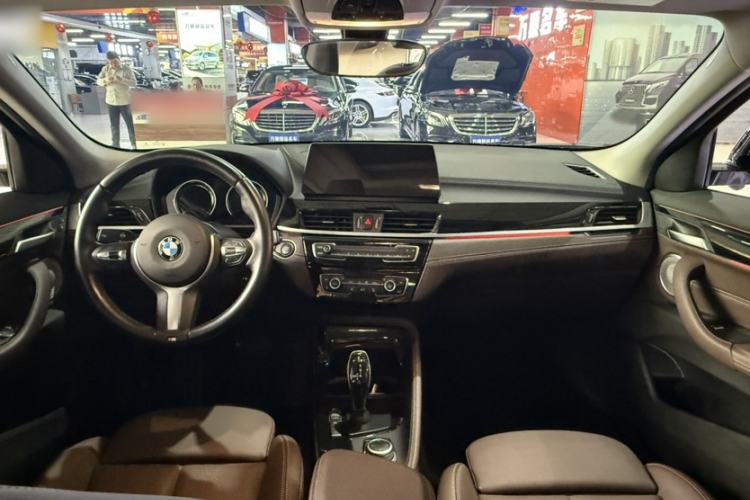 Used BMW X2 2022 sDrive25i M Sport Package Interior 1