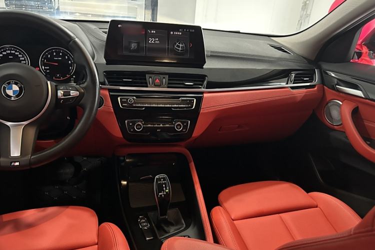 Used BMW X2 2022 sDrive25i M Sport Package Interior 1