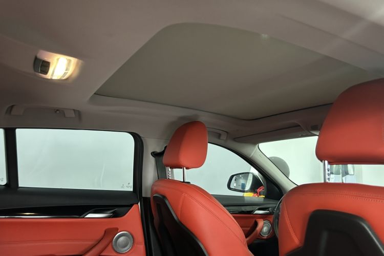 Used BMW X2 2022 sDrive25i M Sport Package Interior 10