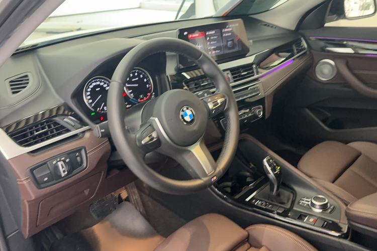 Used BMW X2 2022 sDrive25i M Sport Package Interior 2