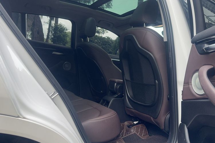 Used BMW X2 2022 sDrive25i M Sport Package Interior 2