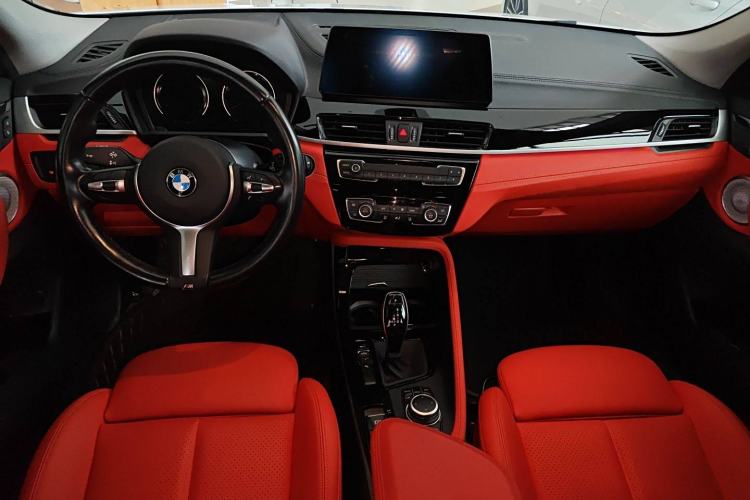 Used BMW X2 2022 sDrive25i M Sport Package Interior 2