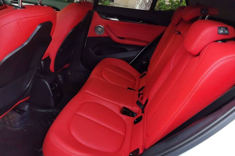 Used BMW X2 2022 sDrive25i M Sport Package Interior 4
