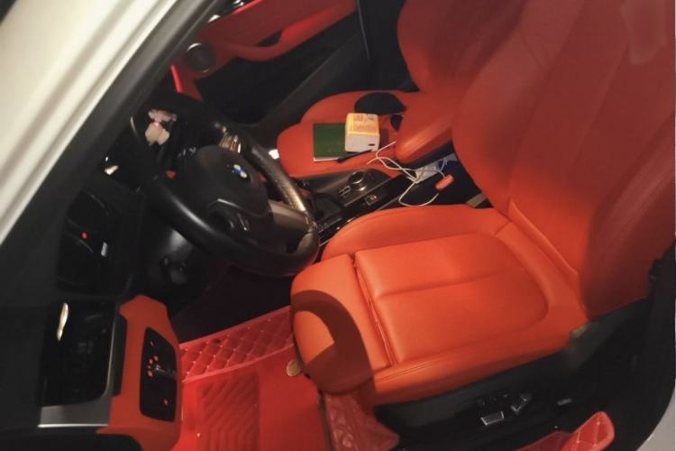 Used BMW X2 2022 sDrive25i M Sport Package Interior 5