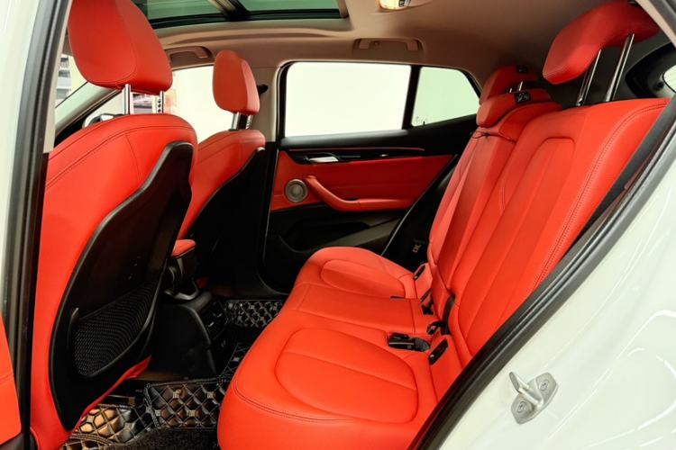 Used BMW X2 2022 sDrive25i M Sport Package Interior 5