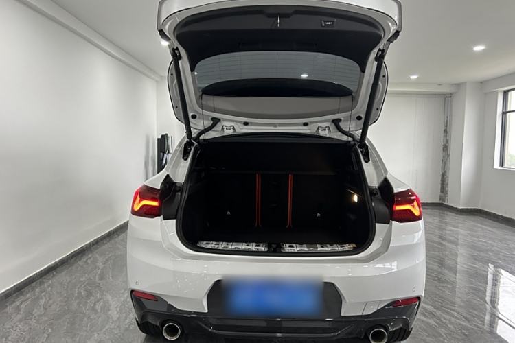 Used BMW X2 2022 sDrive25i M Sport Package Interior 7