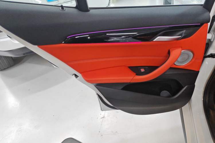 Used BMW X2 2022 sDrive25i M Sport Package Interior 8