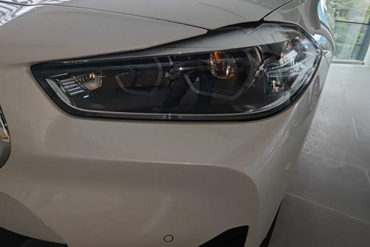 Used BMW X2 2022 sDrive25i M Sport Package Left Front Headlight