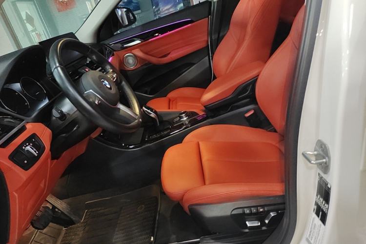 Used BMW X2 2022 sDrive25i M Sport Package Left Front Seat