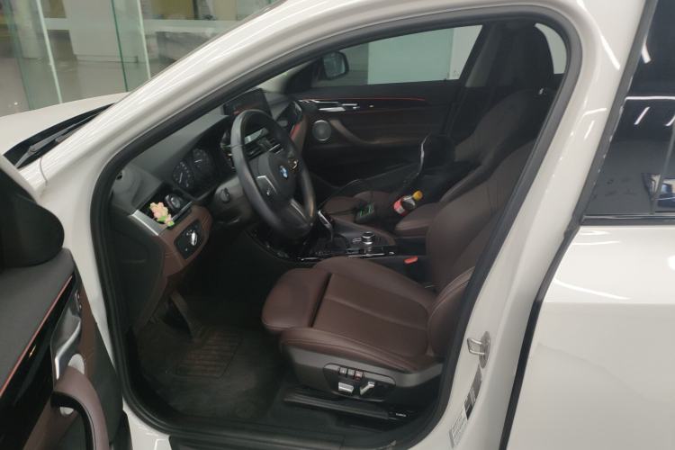 Used BMW X2 2022 sDrive25i M Sport Package Left Front Seat