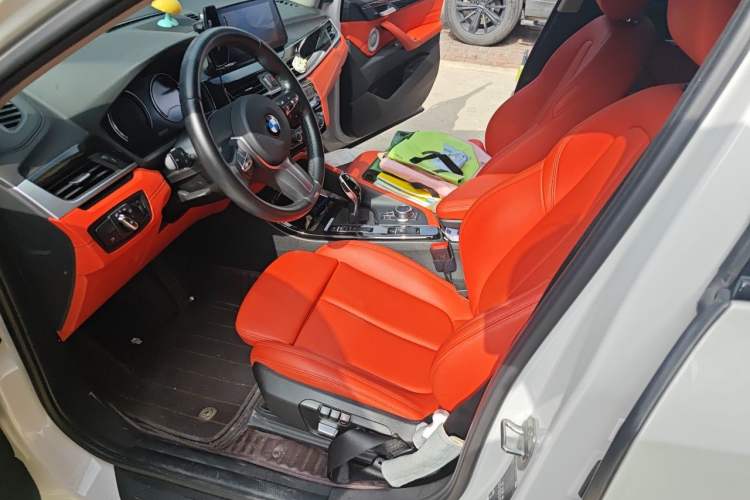 Used BMW X2 2022 sDrive25i M Sport Package Left Front Seat