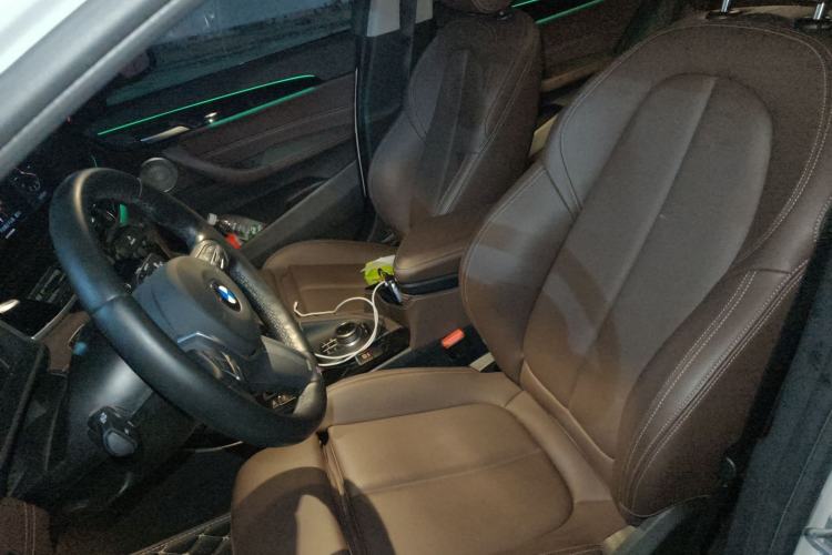 Used BMW X2 2022 sDrive25i M Sport Package Left Front Seat