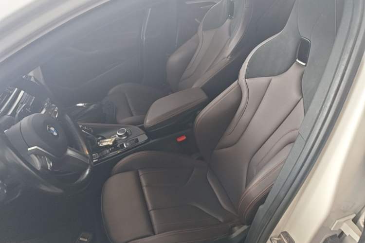 Used BMW X2 2022 xDrive25i Midnight Edition Left Front Seat
