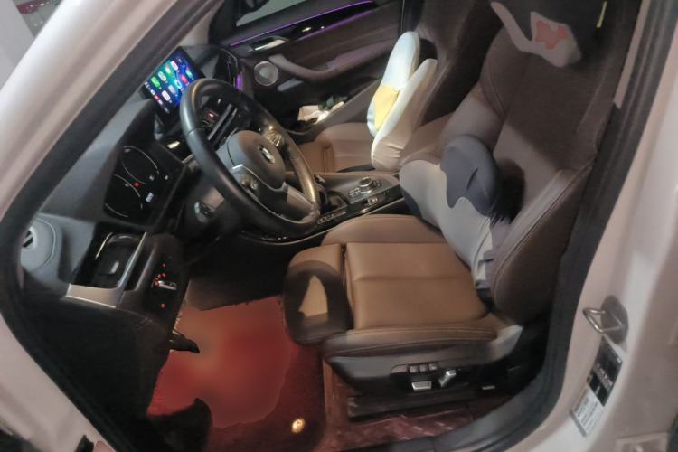 Used BMW X2 2022 sDrive25i M Sport Package Left Front Seat