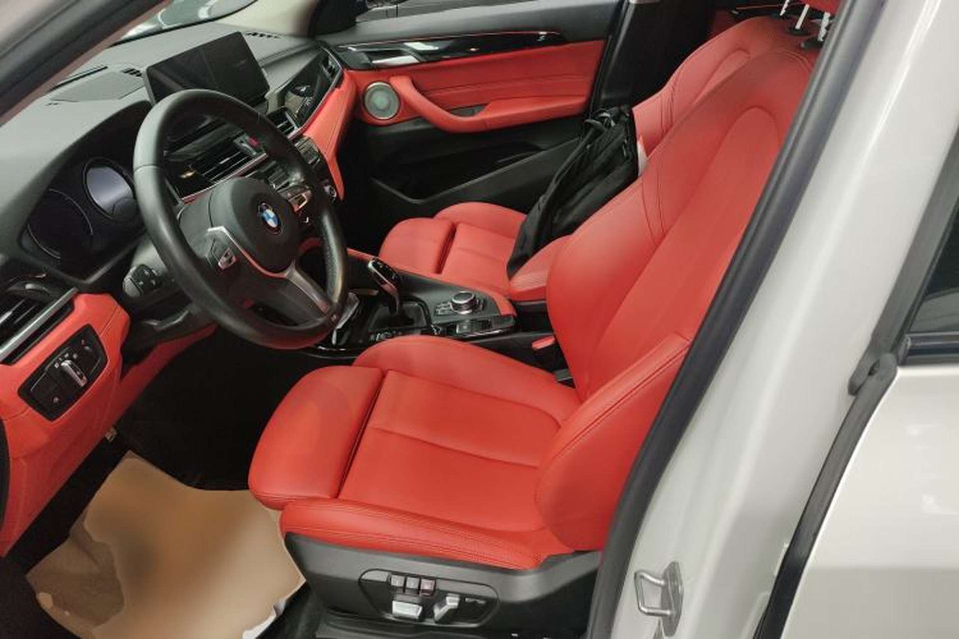 Used BMW X2 2022 sDrive25i M Sport Package Left Front Seat