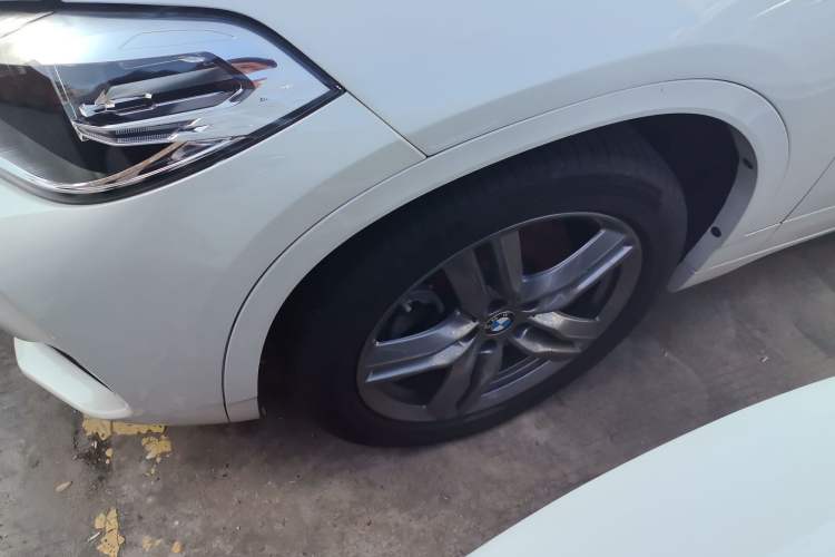 Used BMW X2 2022 sDrive25i M Sport Package Left Front Wheel Hub