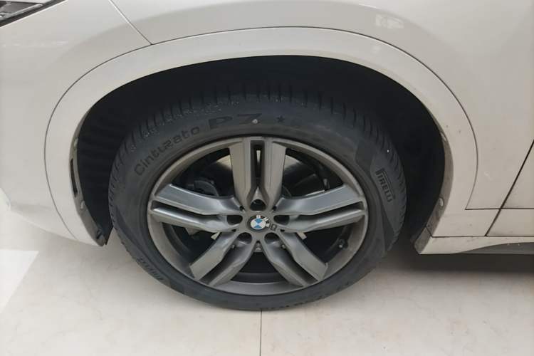 Used BMW X2 2022 sDrive25i M Sport Package Left Front Wheel Hub