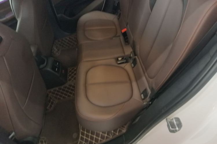 Used BMW X2 2022 sDrive25i Midnight Edition Left Rear Seat