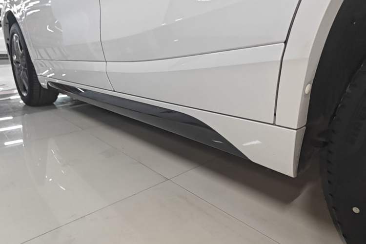 Used BMW X2 2022 sDrive25i M Sport Package Left Side Sill
