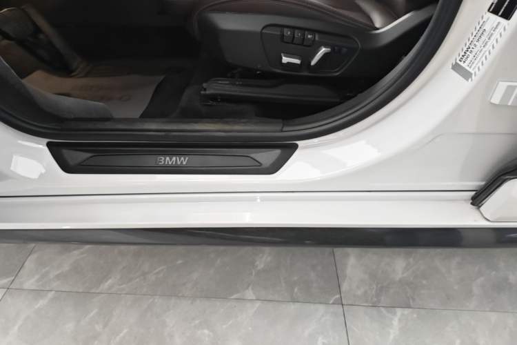 Used BMW X2 2022 sDrive25i M Sport Package Left Side Sill