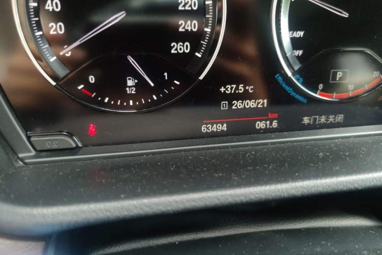 Used BMW X2 2022 sDrive25i M Sport Package Odometer Close Up