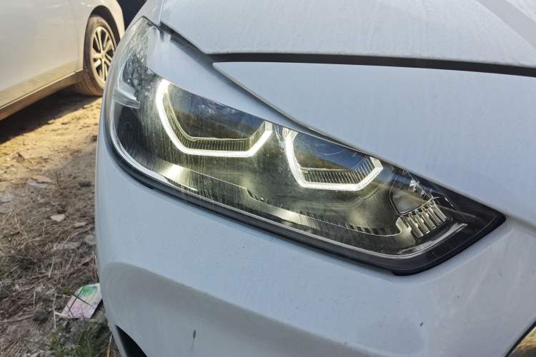 Used BMW X2 2022 sDrive25i M Sport Package Right Front Headlight