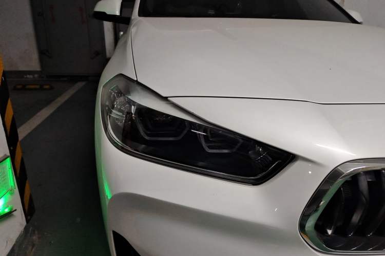 Used BMW X2 2022 sDrive25i M Sport Package Right Front Headlight