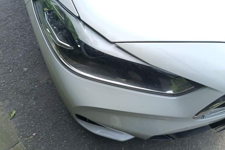 Used BMW X2 2022 sDrive25i M Sport Package Right Front Headlight