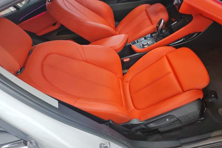 Used BMW X2 2022 sDrive25i M Sport Package Right Front Seat