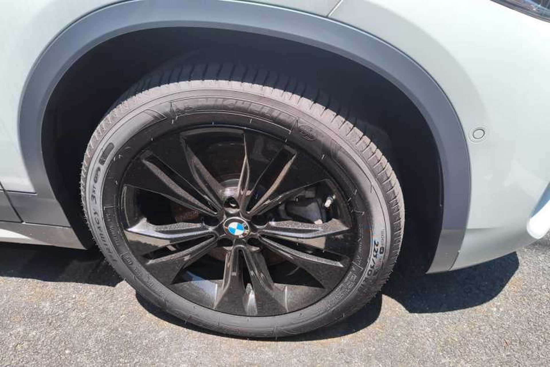 Used BMW X2 2022 sDrive25i M Sport Package Right Front Wheel Hub