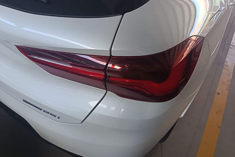 Used BMW X2 2022 sDrive25i Midnight Edition Right Rear Taillight