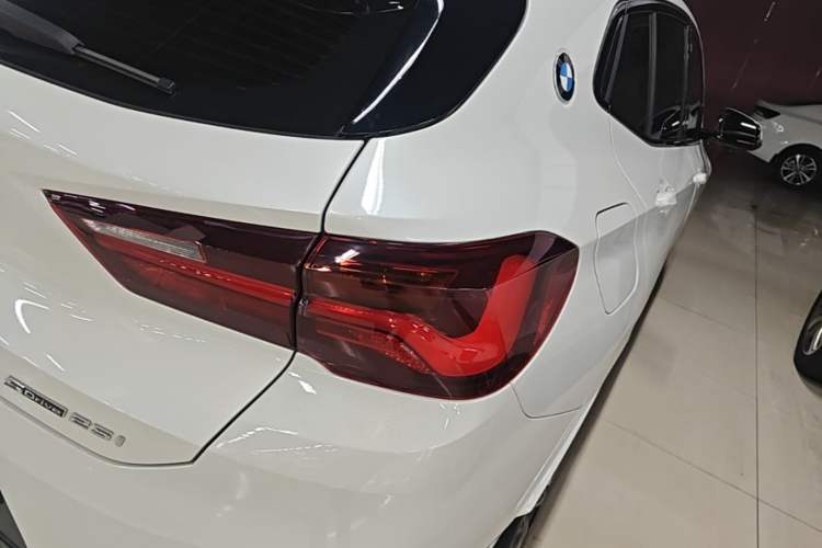 Used BMW X2 2022 sDrive25i M Sport Package Right Rear Taillight