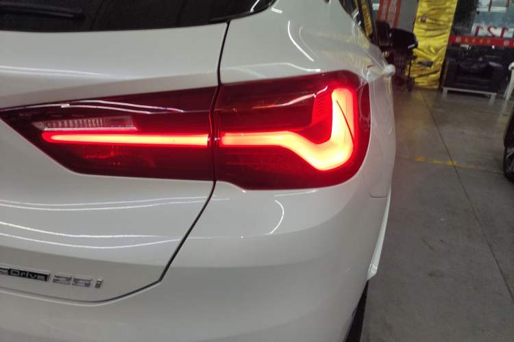 Used BMW X2 2022 sDrive25i M Sport Package Right Rear Taillight