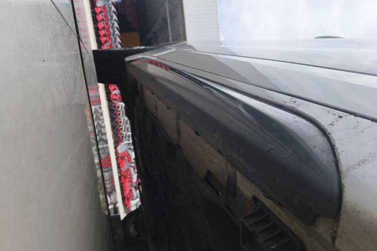 Used BMW X2 2022 sDrive25i M Sport Package Right Side Sill