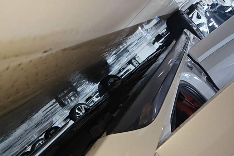 Used BMW X2 2022 sDrive25i M Sport Package Right Side Sill
