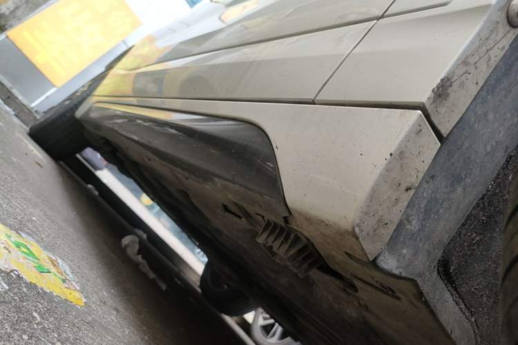 Used BMW X2 2022 sDrive25i M Sport Package Right Side Sill