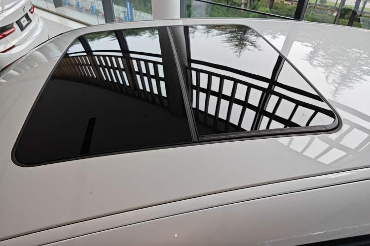 Used BMW X2 2022 sDrive25i M Sport Package Roof