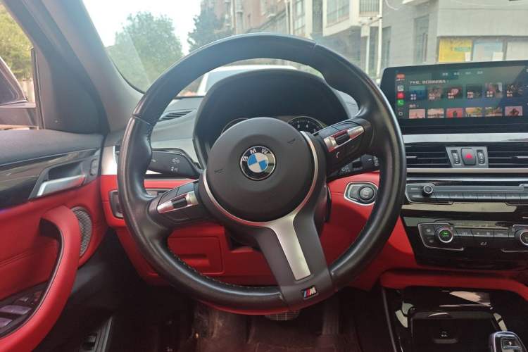 Used BMW X2 2022 sDrive25i M Sport Package Steering Wheel