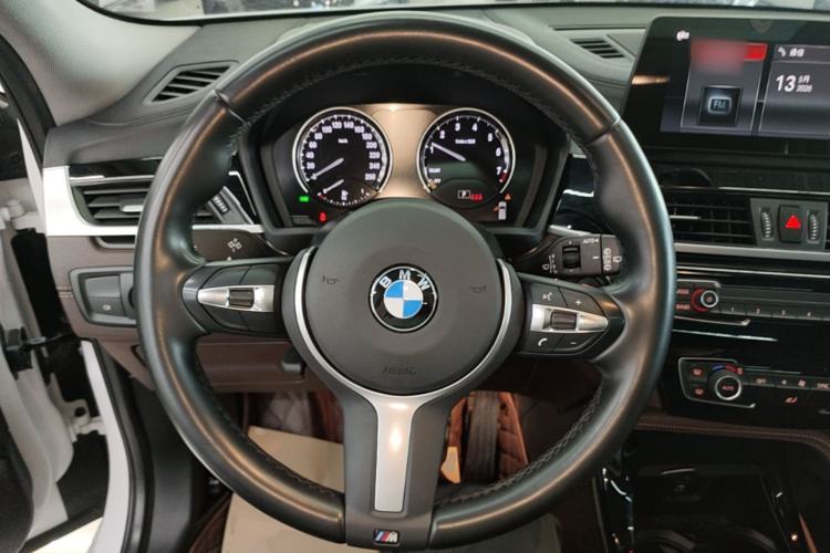 Used BMW X2 2022 sDrive25i M Sport Package Steering Wheel