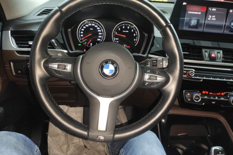 Used BMW X2 2022 sDrive25i M Sport Package Steering Wheel