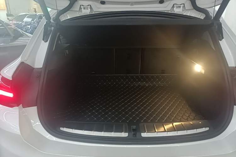 Used BMW X2 2022 sDrive25i M Sport Package Trunk
