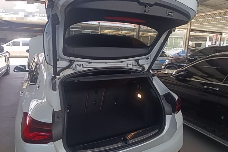 Used BMW X2 2022 sDrive25i Midnight Edition Trunk