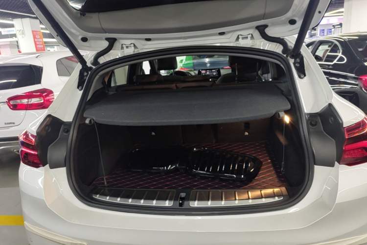 Used BMW X2 2022 sDrive25i M Sport Package Trunk