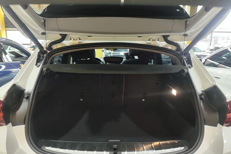 Used BMW X2 2022 sDrive25i M Sport Package Trunk