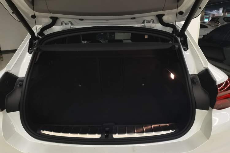 Used BMW X2 2022 sDrive25i M Sport Package Trunk